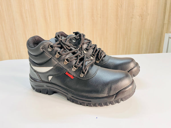 Kavacha Genuine Leather Safety Shoe S301 (Sale@349)